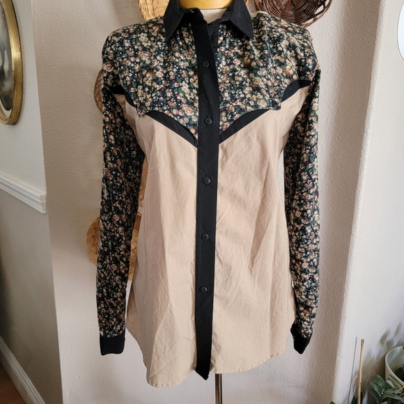San Angelo Tops - The San Angelo Collection Western Button-Up Shirt – Size L